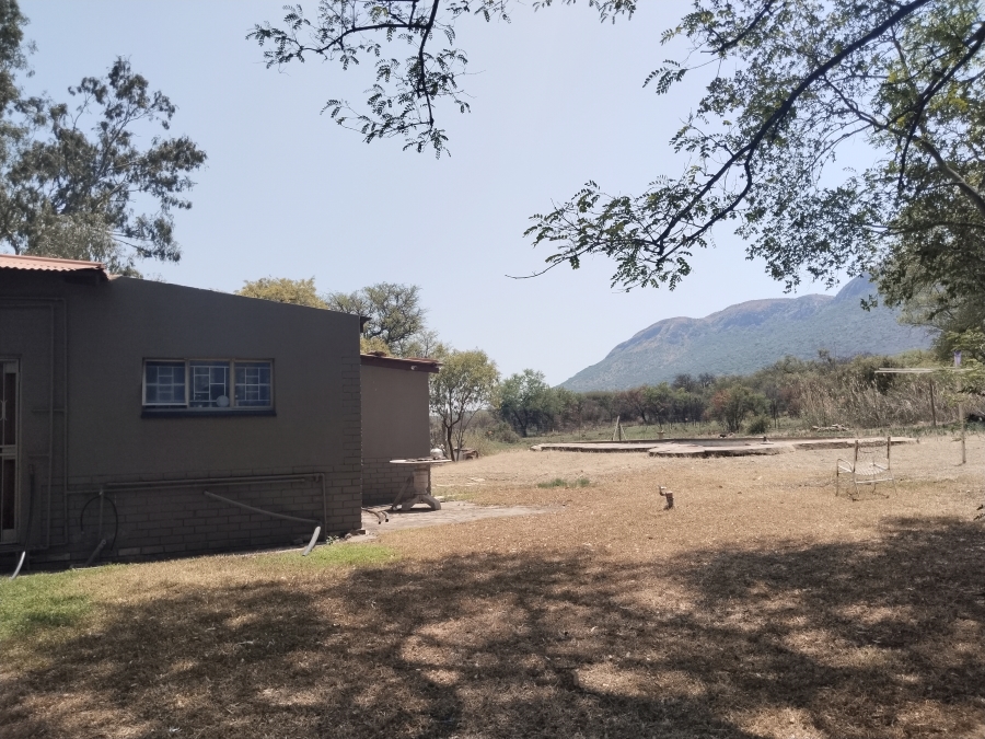 6 Bedroom Property for Sale in Rietfontein A H North West